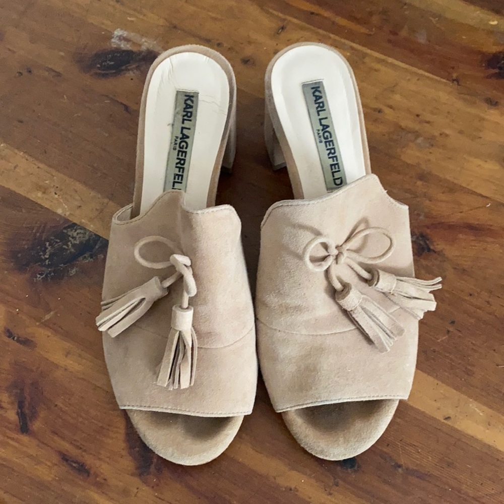 Karl Lagerfeld nude suede slides